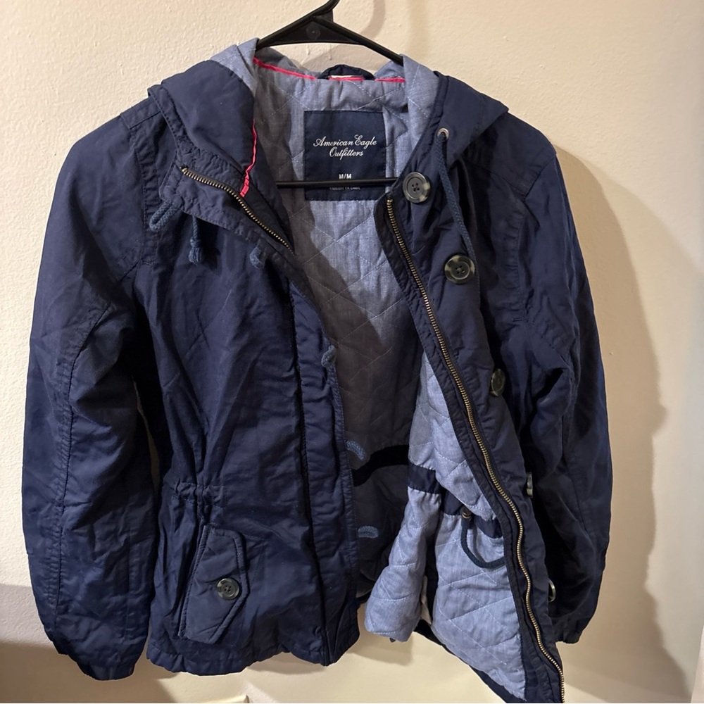 American Eagle Outfitters womens Quilted Navy Puffer Jacket